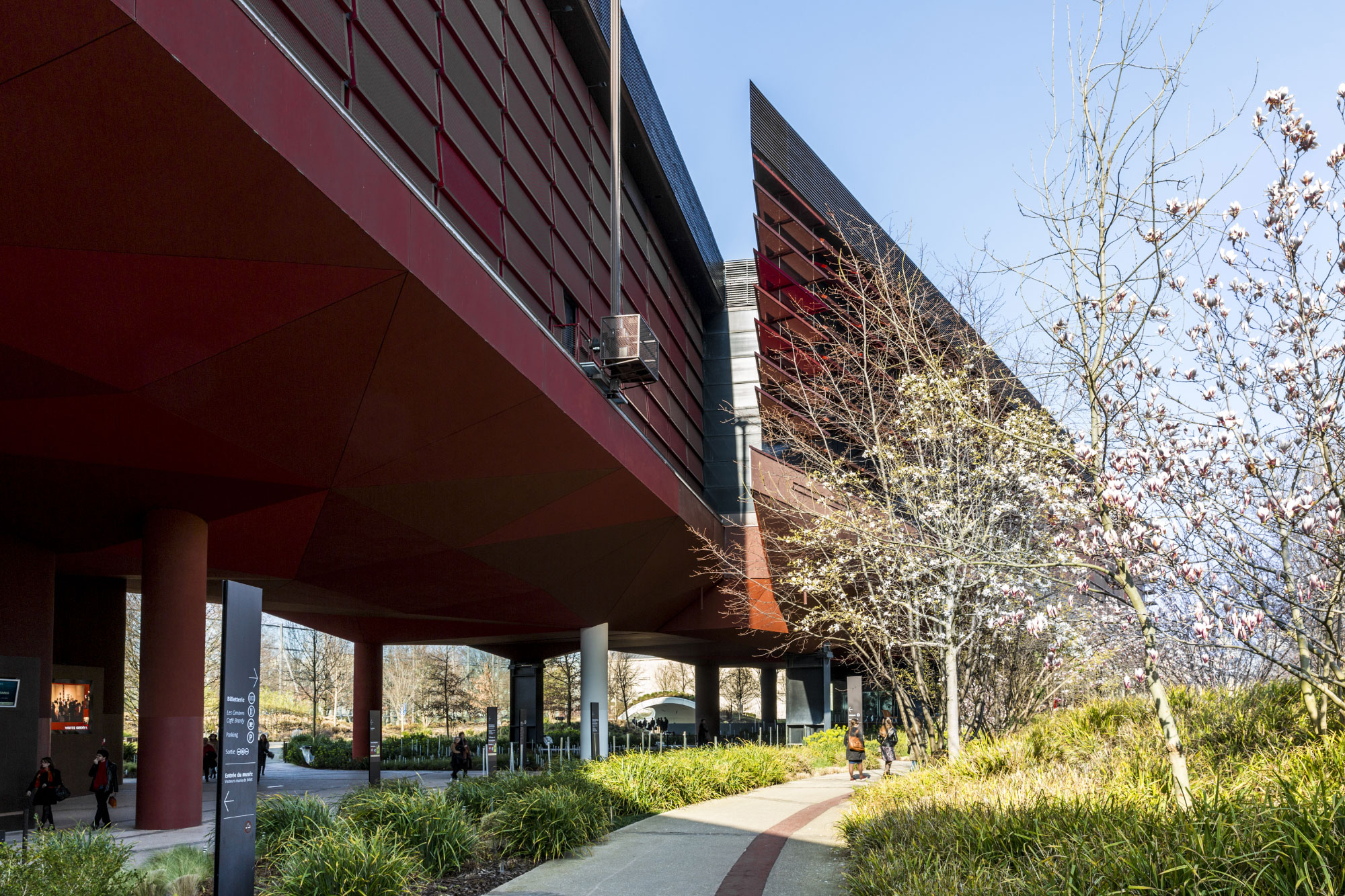 Musee du Quai Branly, Paris